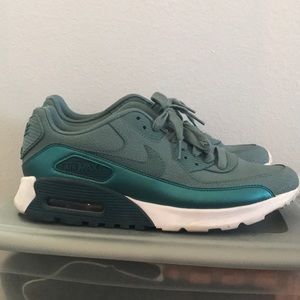 Nike Air Max Teal Sneakers 10